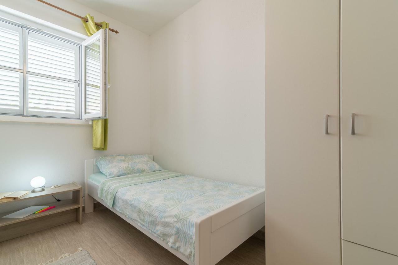Apartmani Jelic Vinjerac Exterior foto