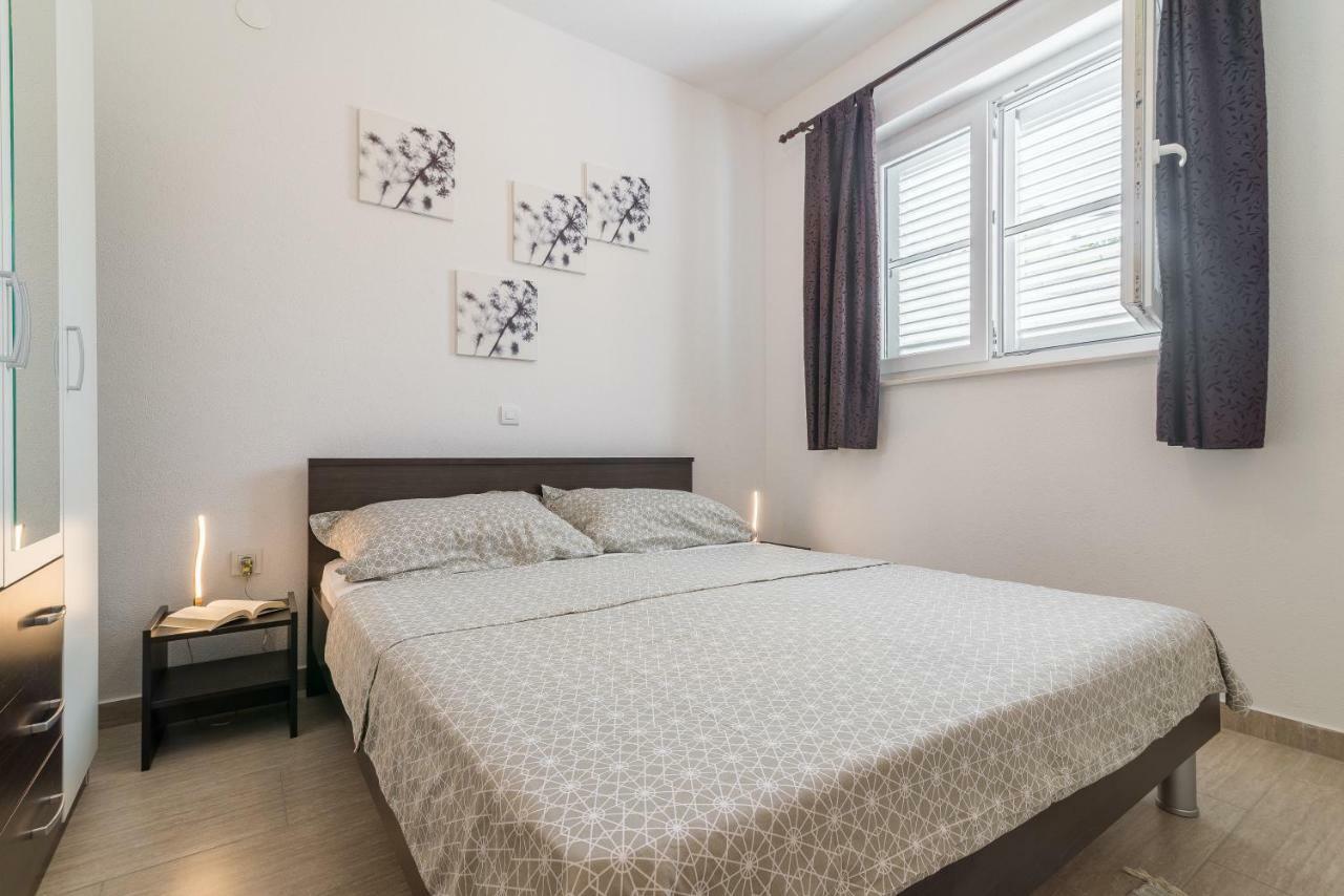 Apartmani Jelic Vinjerac Exterior foto